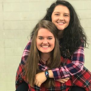 Meet your Posher, Mackenzie